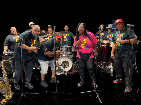 JUST GOGO. Multicolorway T-Shirt