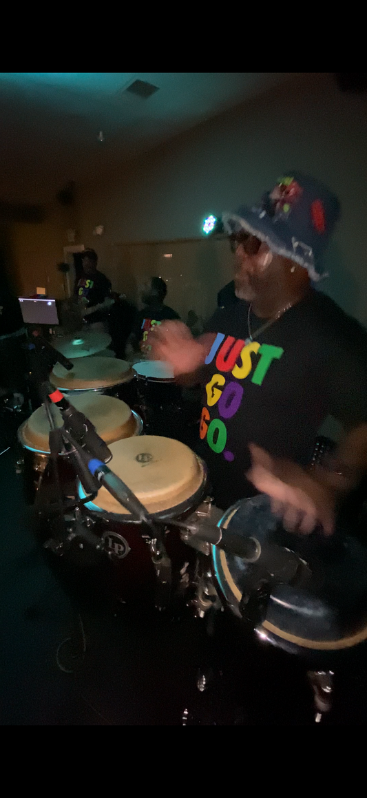 JUST GOGO. Multicolorway T-Shirt